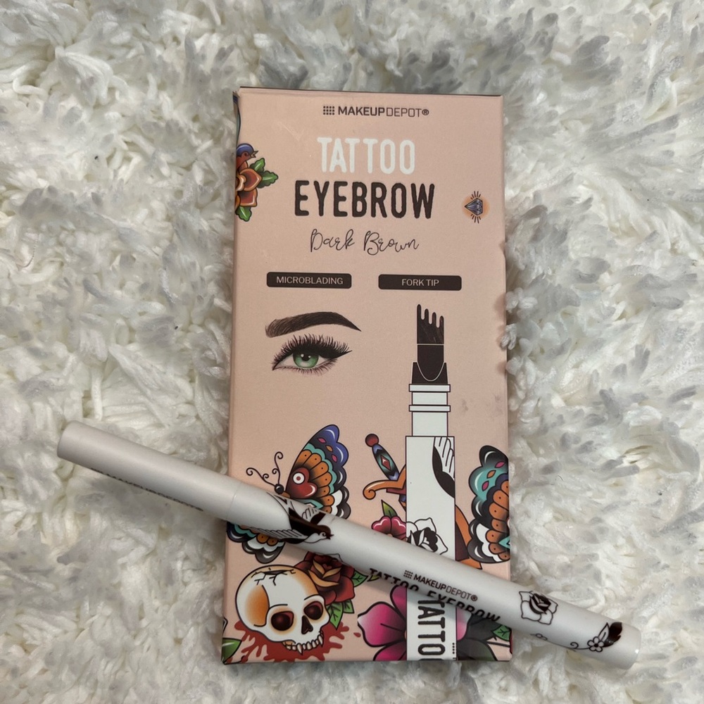 Tattoo eyebrow